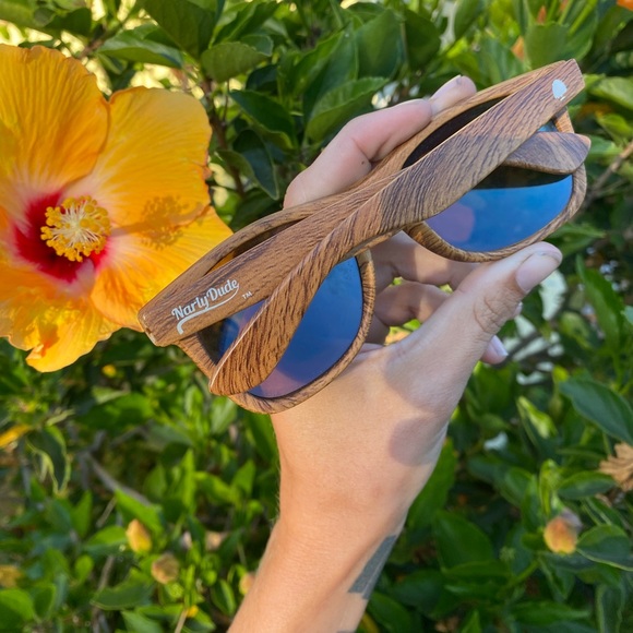 Narly Dude unisex sunglasses 🕶 handmade in Brazil - Picture 1 of 3